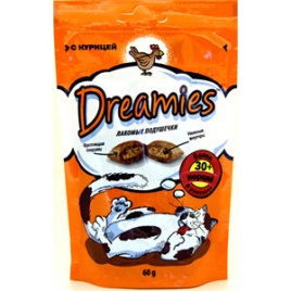 Dreamies лакомые подушечки для кошек с курицей 30 г