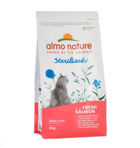 Сухой корм Almo Nature Sterilised, для стерилизованных кошек со свежим лососем и коричневым рисом, 2 кг фото 1