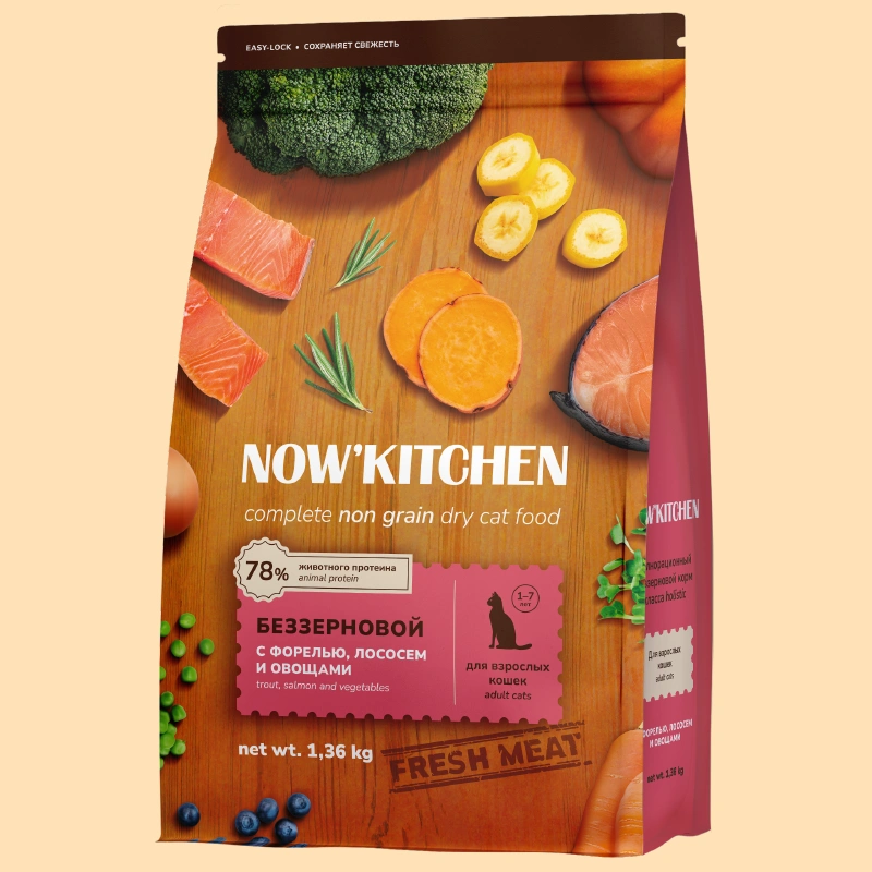Сухой корм NOW'KITCHEN Fresh Adult для взрослых кошек со свежей форелью, лососем и овощами, 1.36 кг фото 1